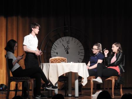 Dijaška gledališka predstava Maska, dijakov Gimnazije Franca Miklošiča Ljutomer 12